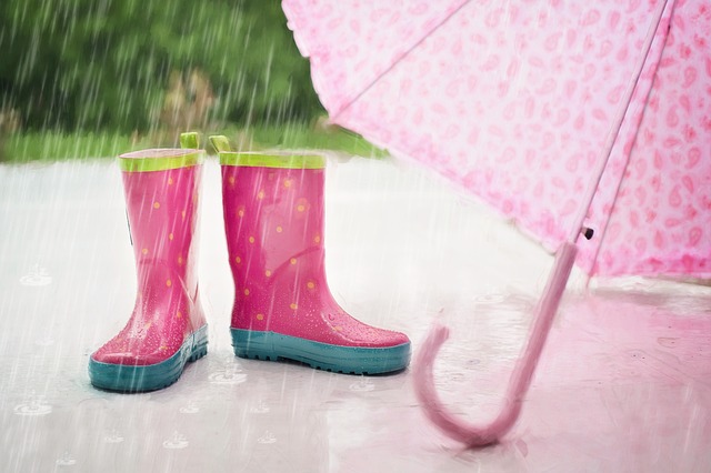 How to Move a Mattress in the Rain